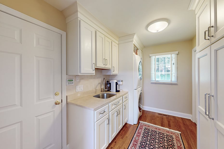12 Lyndenwood Drive Photo 31
