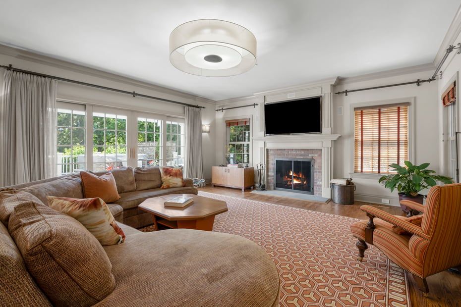 4 Griffen Drive Photo 11