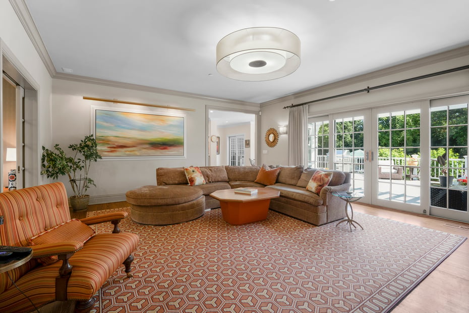 4 Griffen Drive Photo 12