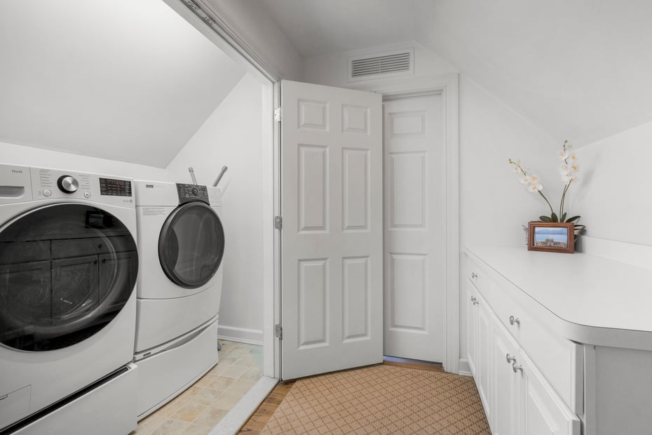 4 Griffen Drive Photo 32