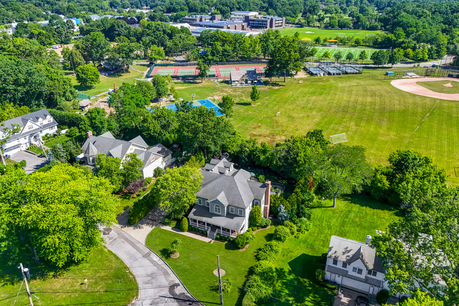 4 Griffen Drive Photo 36