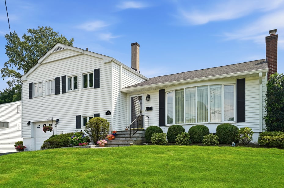 25 Arden Drive Photo 2