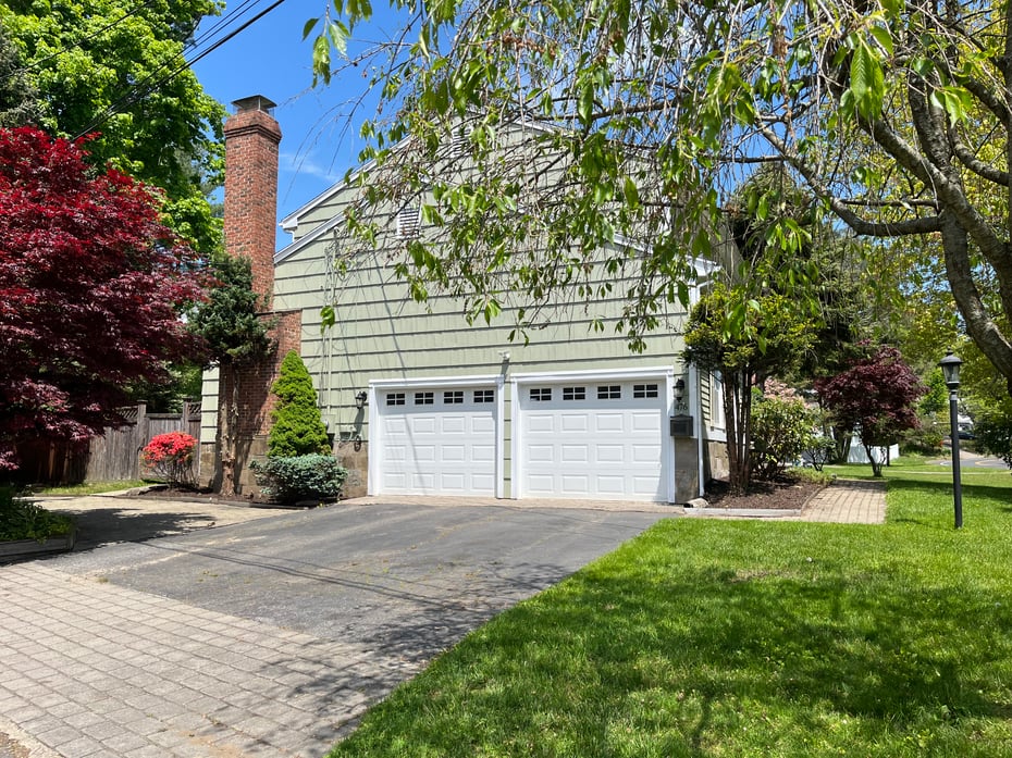 476 Wilson Street Photo 3