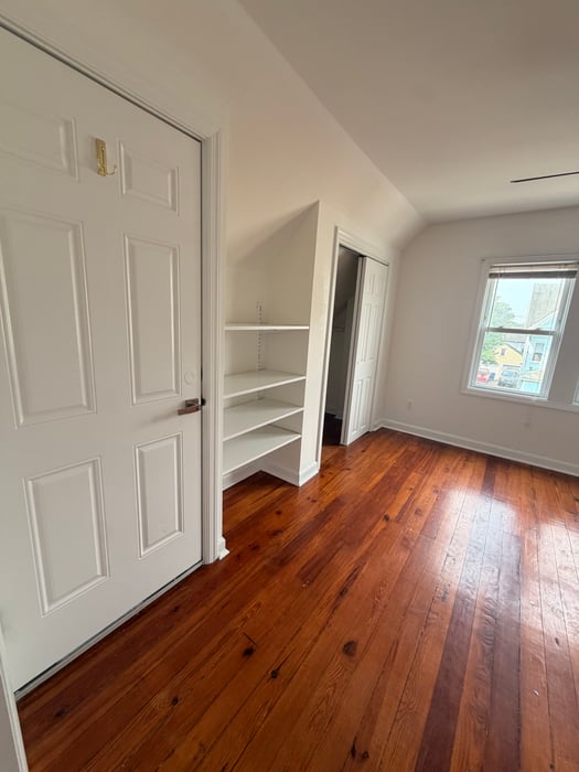 148 Alfred Street  #3 Photo 5
