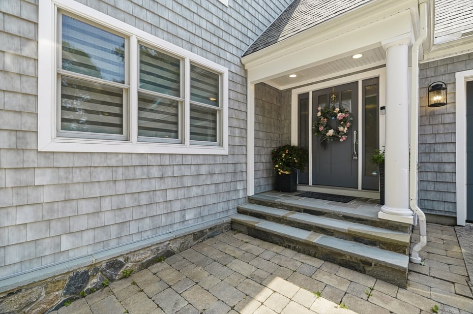 929 Pequot Avenue Photo 6