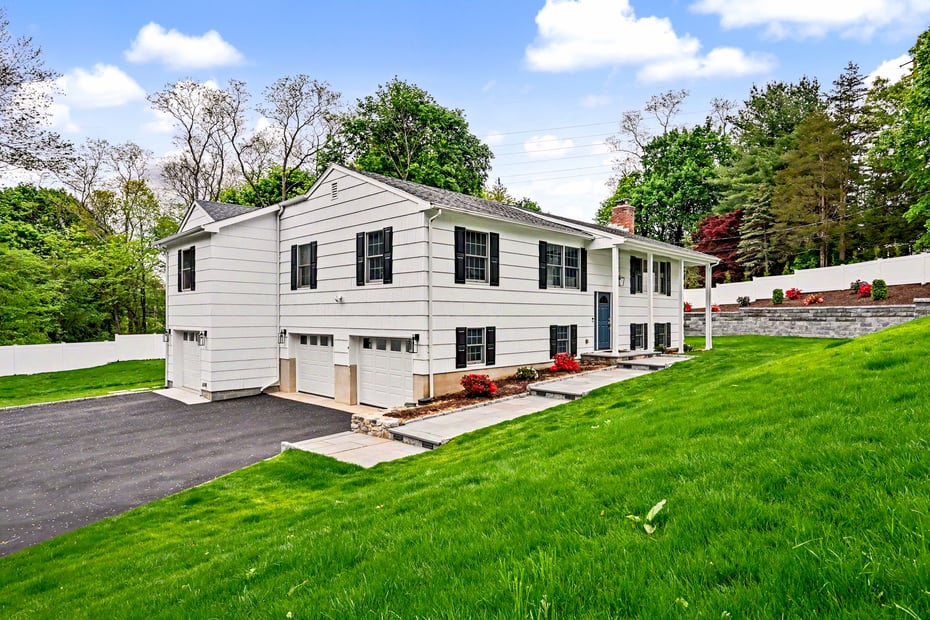 1 Wilton Acres Photo 2