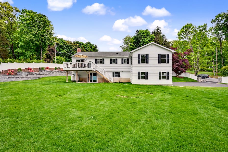 1 Wilton Acres Photo 5