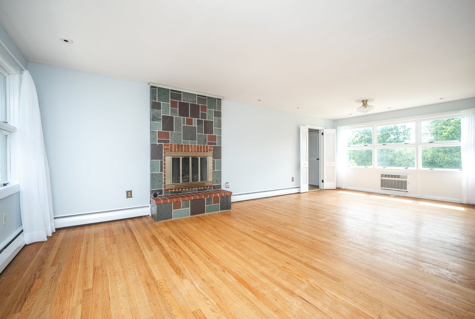 61 Soundview Avenue Photo 13