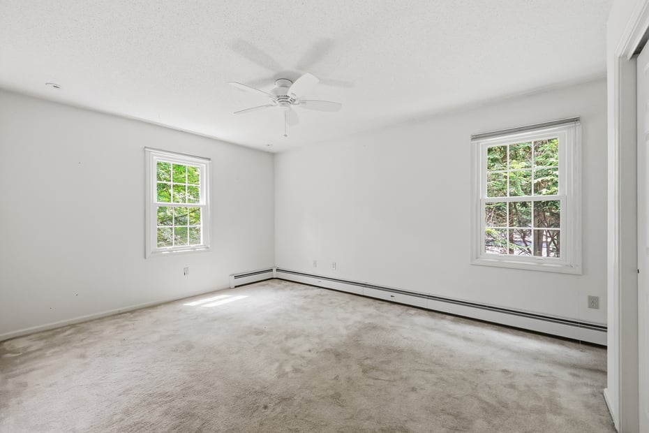 28 Green Woods Lane Photo 22