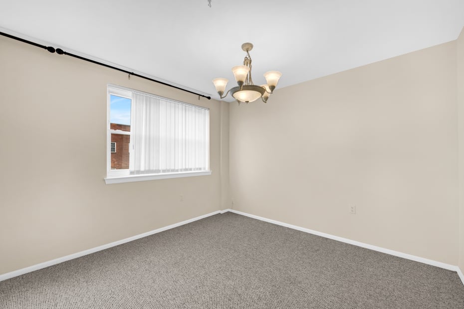 893 Farmington Avenue  #1C Photo 7