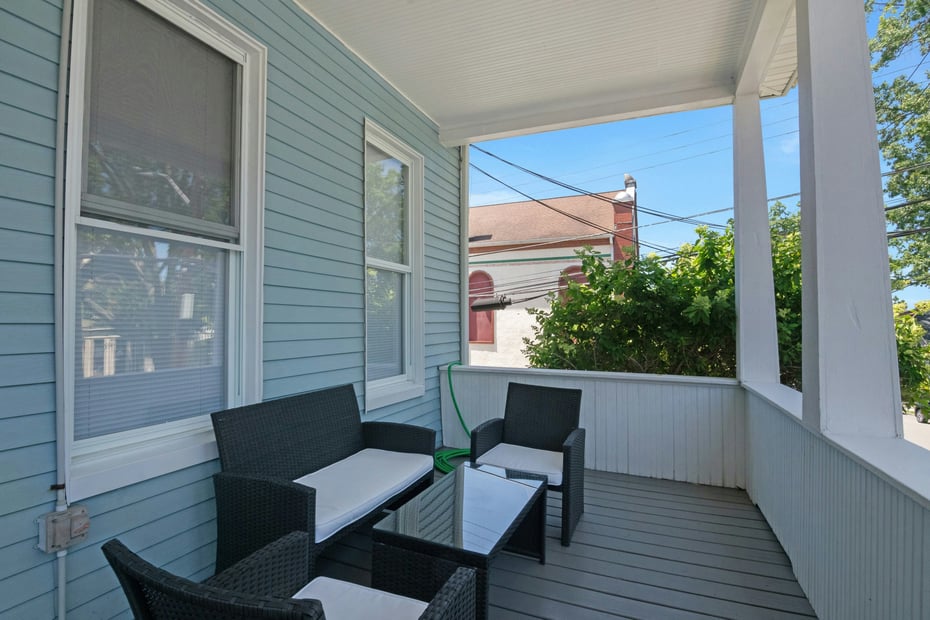 20 Waller Avenue Photo 4