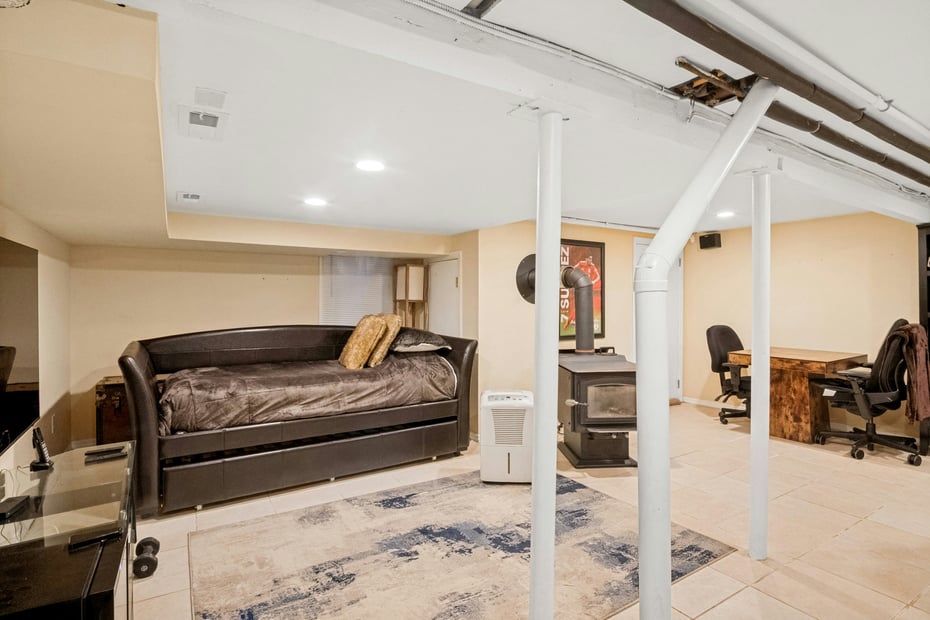 20 Waller Avenue Photo 26
