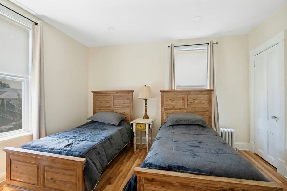 20 Waller Avenue Photo 33