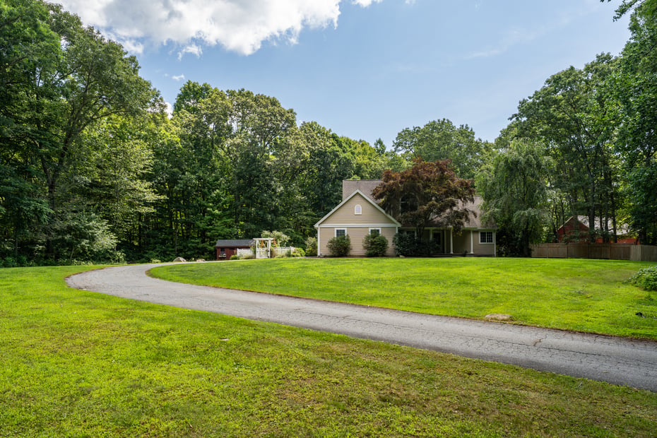 331 Dennison Road Photo 28