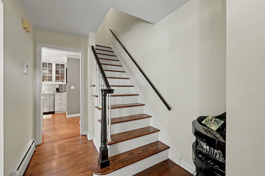 99 William Street Photo 6