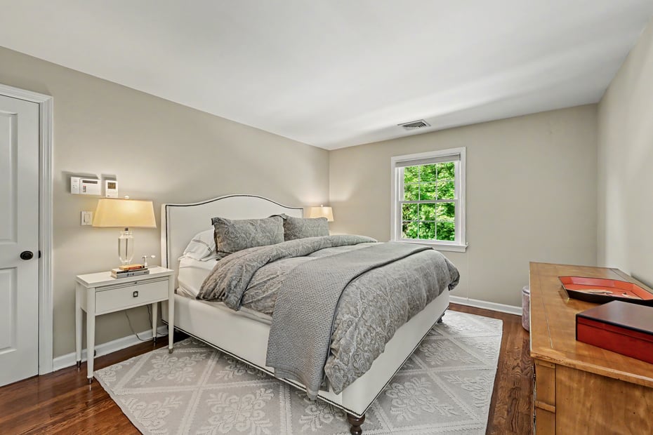 99 William Street Photo 21