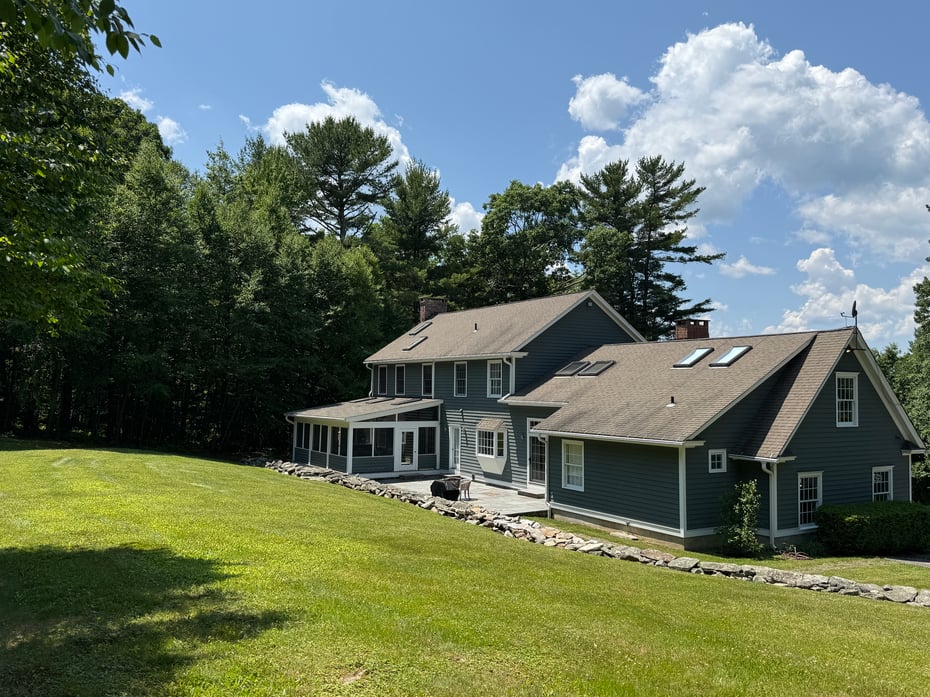 37 Woodruff Lane Photo 3