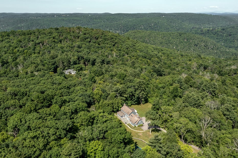 37 Woodruff Lane Photo 31