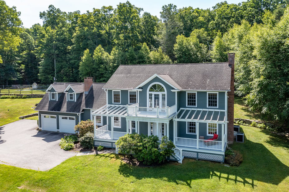 37 Woodruff Lane Photo 1
