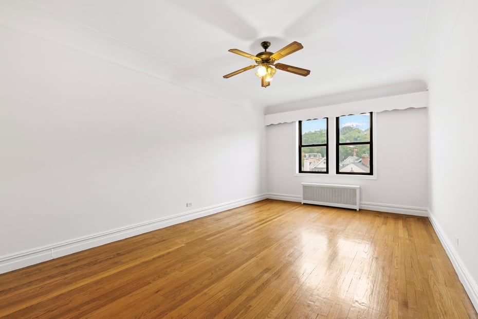 19 S Broadway  #4F Photo 5