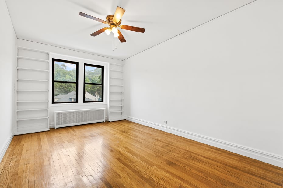 19 S Broadway  #4F Photo 8