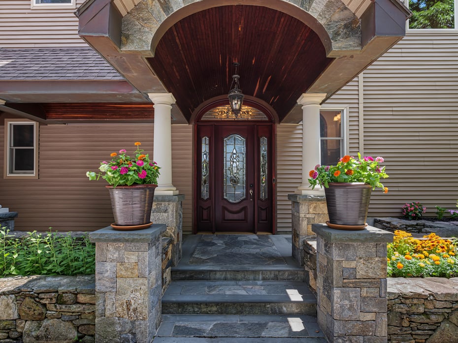 25 Clintonville Road Photo 3