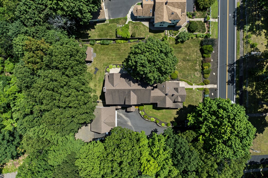25 Clintonville Road Photo 4