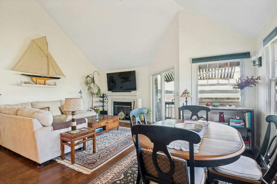 308 Half Moon Bay Drive Photo 22