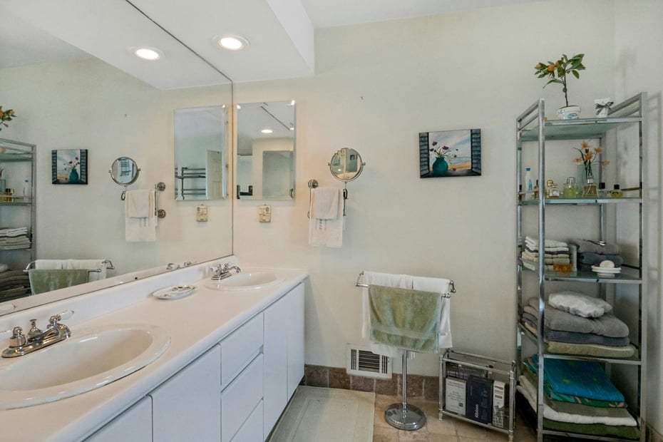 308 Half Moon Bay Drive Photo 27