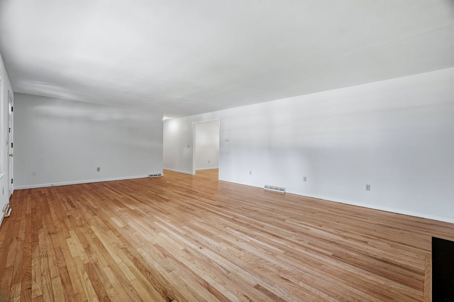 207 School House Road Photo 6