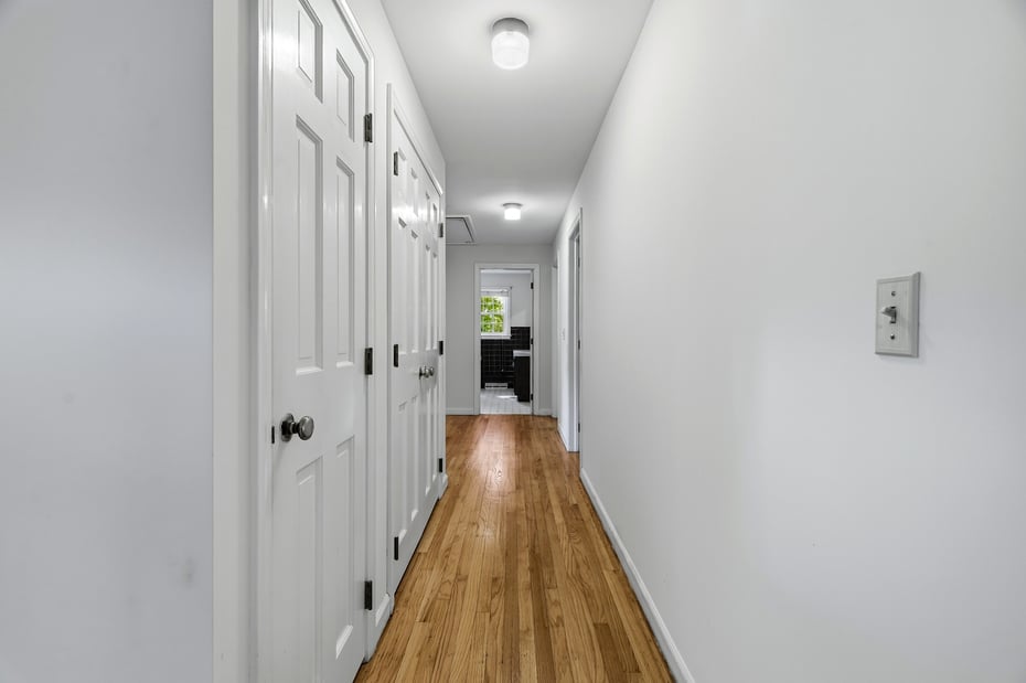 207 School House Road Photo 13