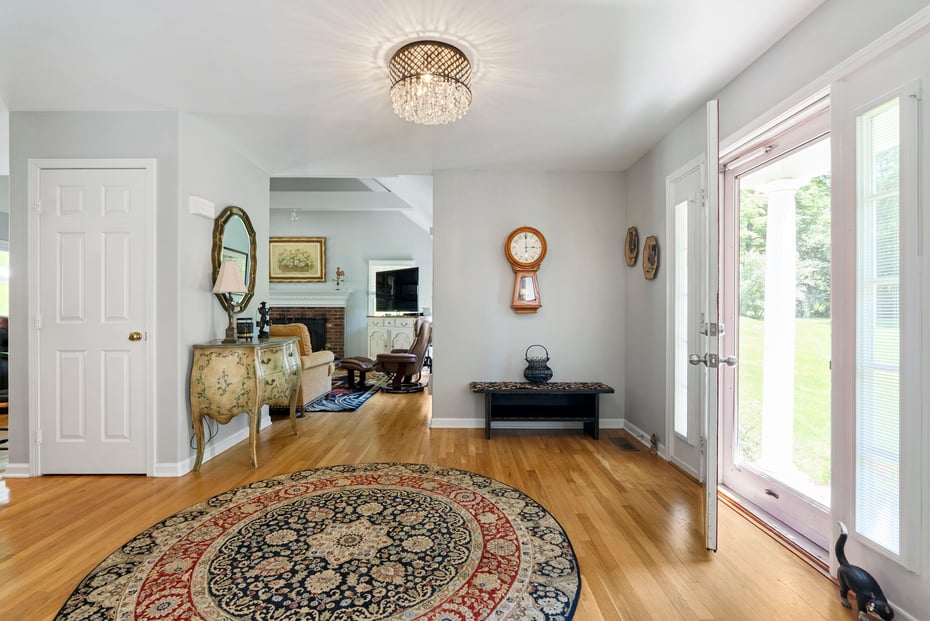 151 Lantern Park Lane South Photo 4