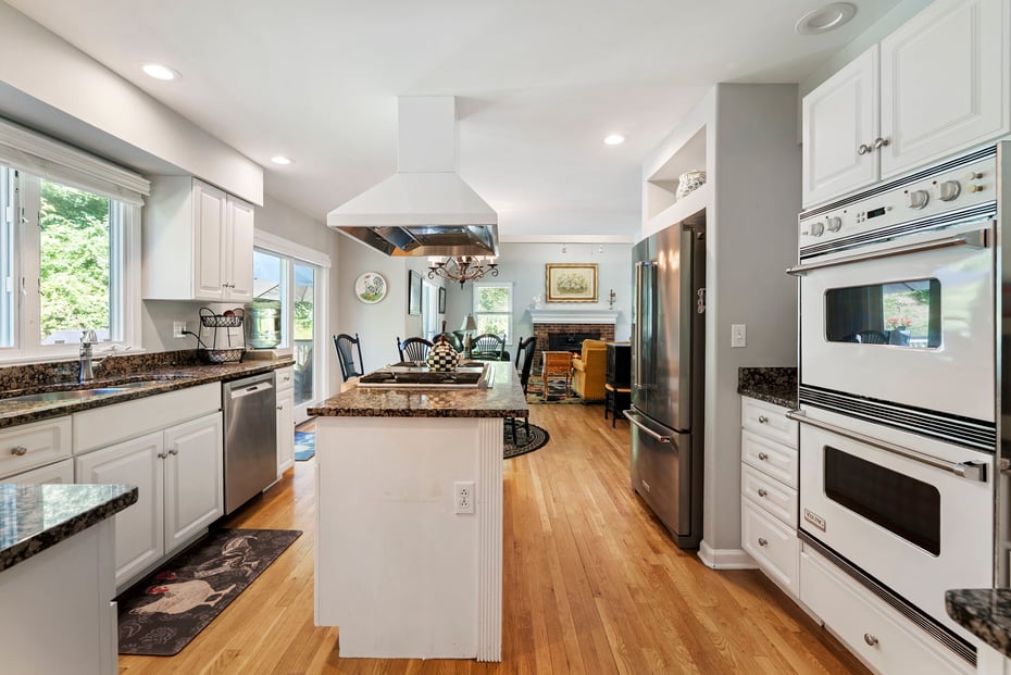 151 Lantern Park Lane South Photo 12