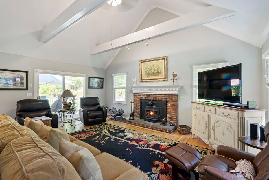 151 Lantern Park Lane South Photo 7