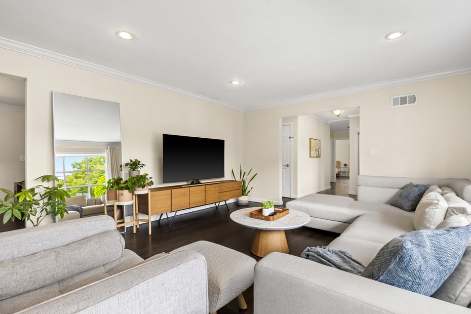 31 Claudet Way Photo 6