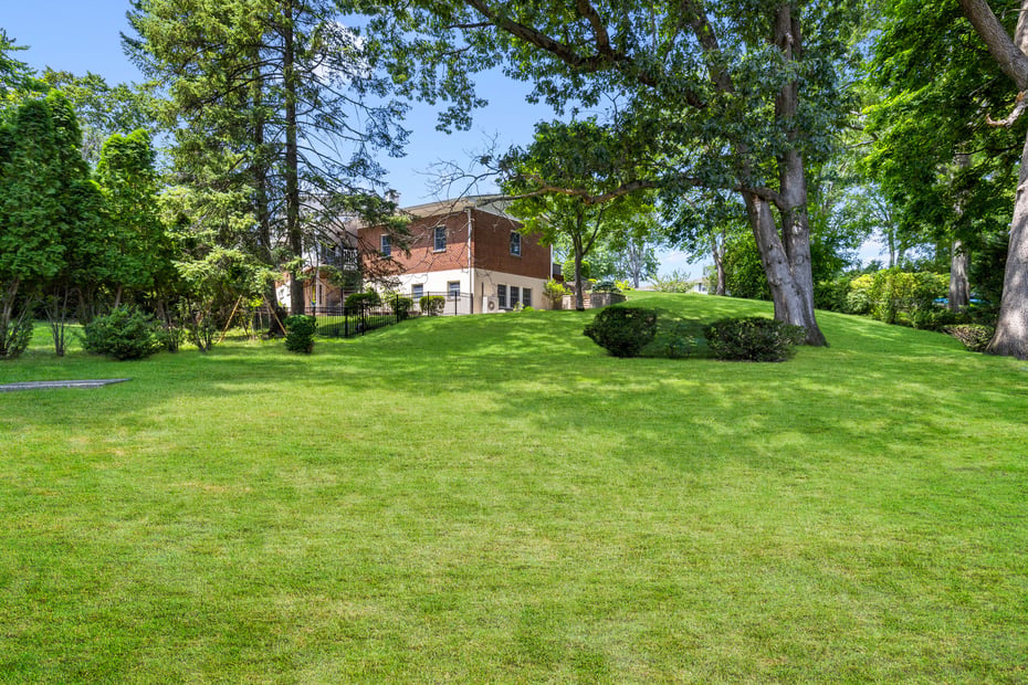 31 Claudet Way Photo 24