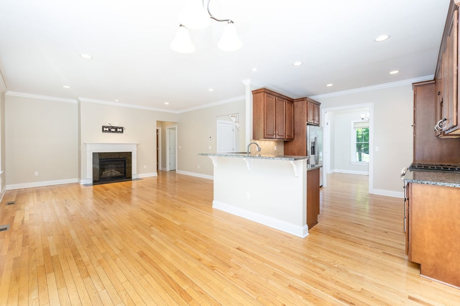 16 Carson Way Photo 7