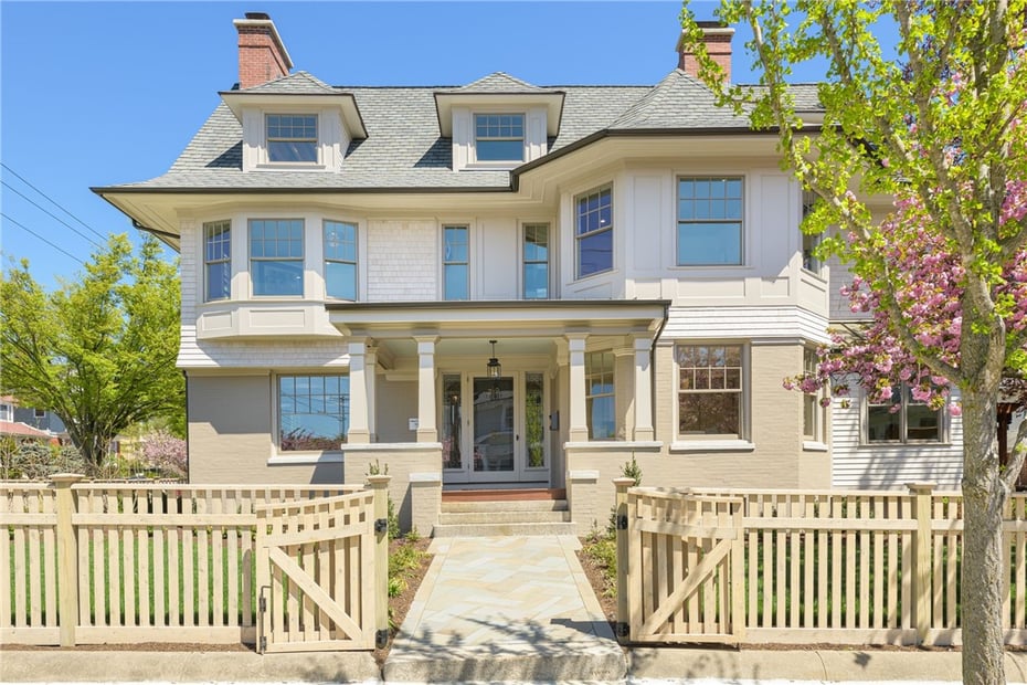 349 Wayland Avenue Photo 2