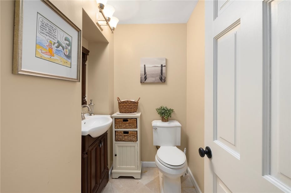 25 Willow Drive Photo 23