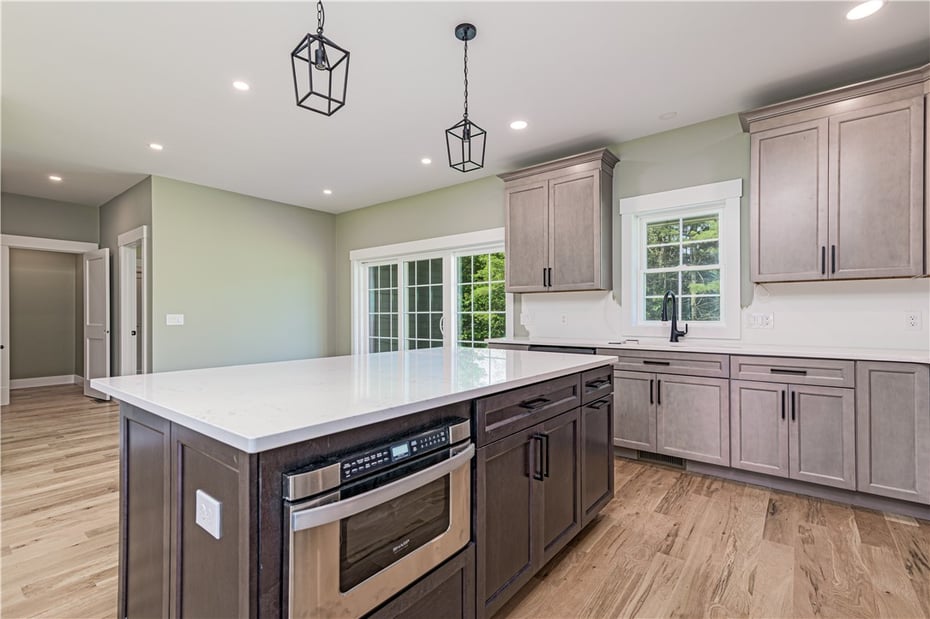 125 Fairview Avenue Photo 3