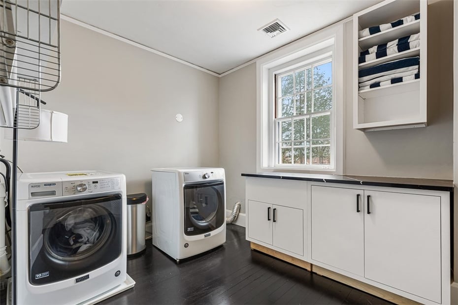 188 Blackstone Boulevard Photo 43