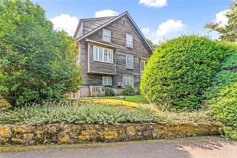 6 8 Chapel Place Photo 25