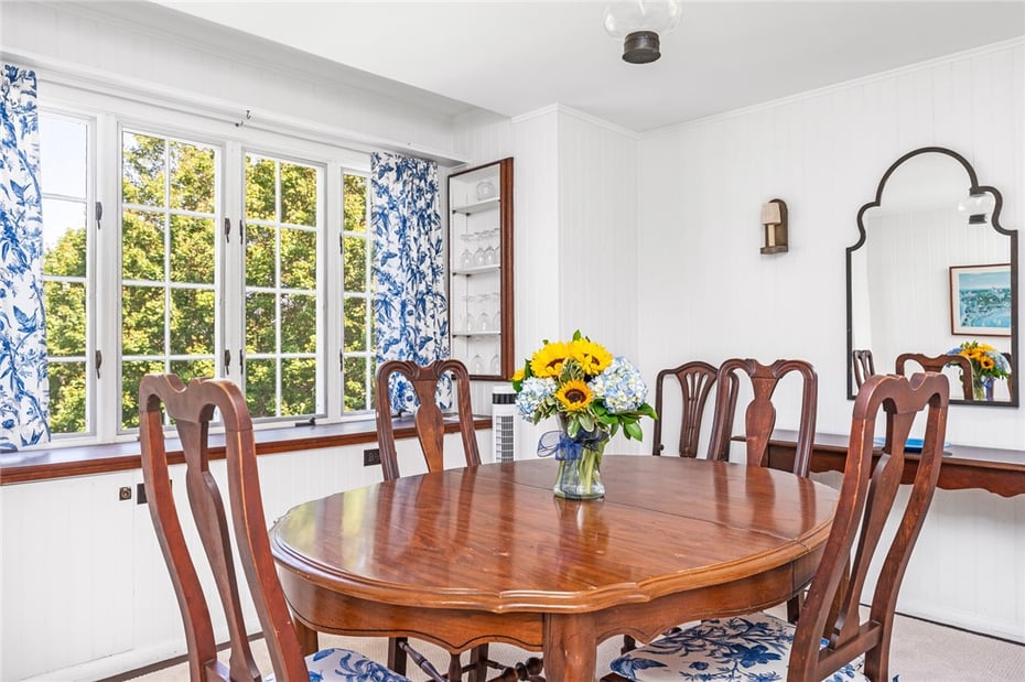 6 8 Chapel Place Photo 32