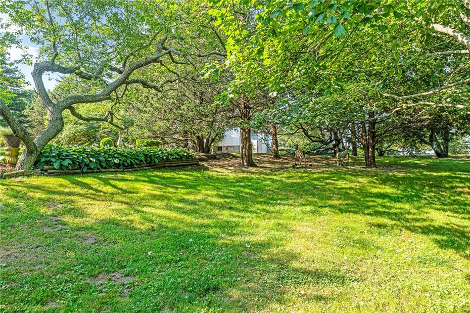6 8 Chapel Place Photo 24