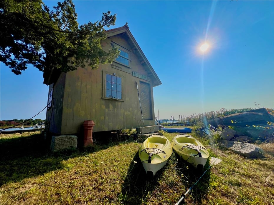24 Champlin Drive Photo 24