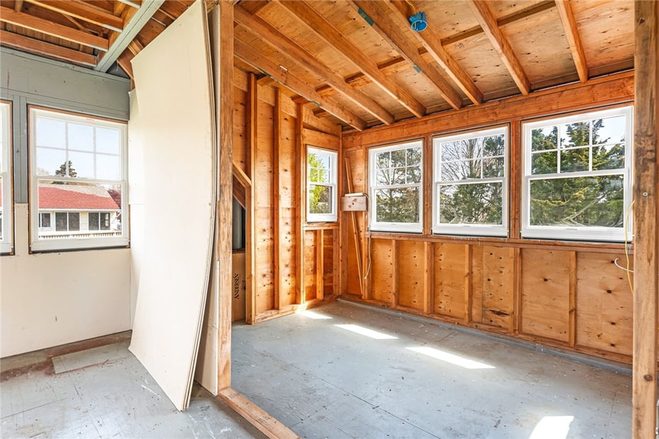 24 Champlin Drive Photo 34