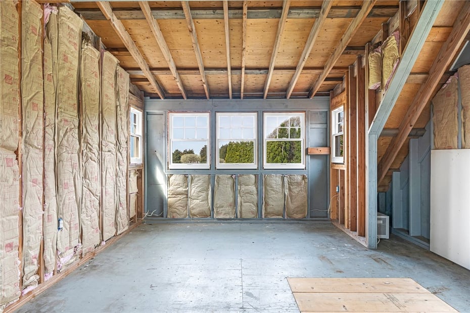 24 Champlin Drive Photo 32