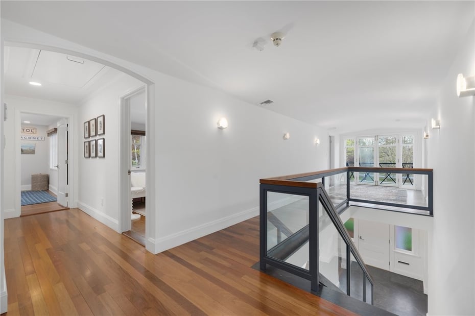 470 Blackstone Boulevard Photo 22