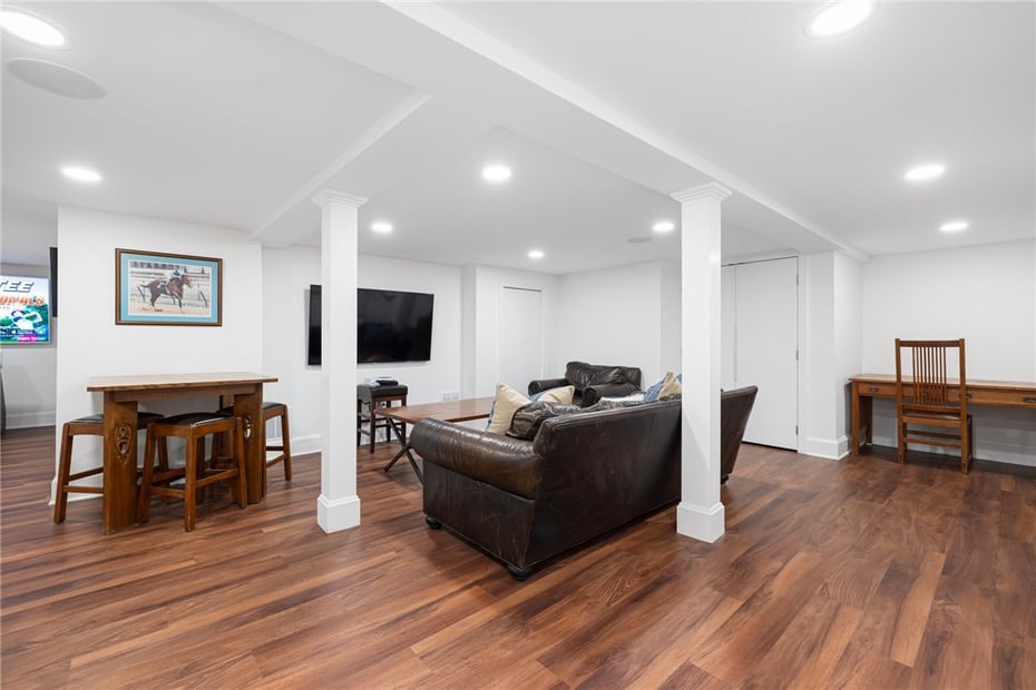 470 Blackstone Boulevard Photo 38