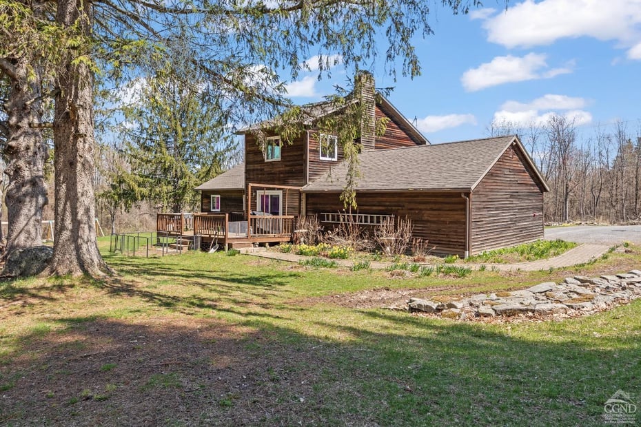 84 Hill Road Photo 19